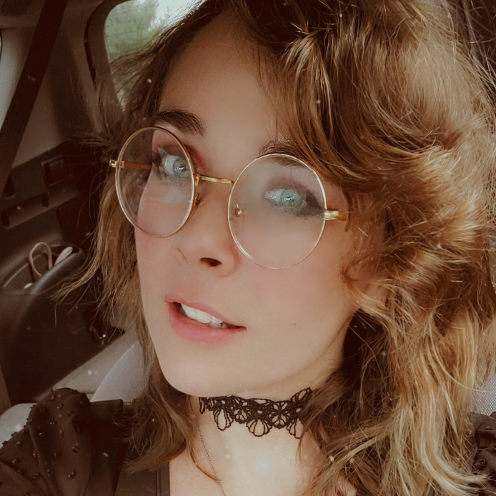 lappupper's tweet photo. #MainVsMe Got a haircut, so I figured I'd update this! I'm Fjoora, but also Hana, but also Fjoora...... 🥴🥴 https://t.co/dfaImxjgHJ