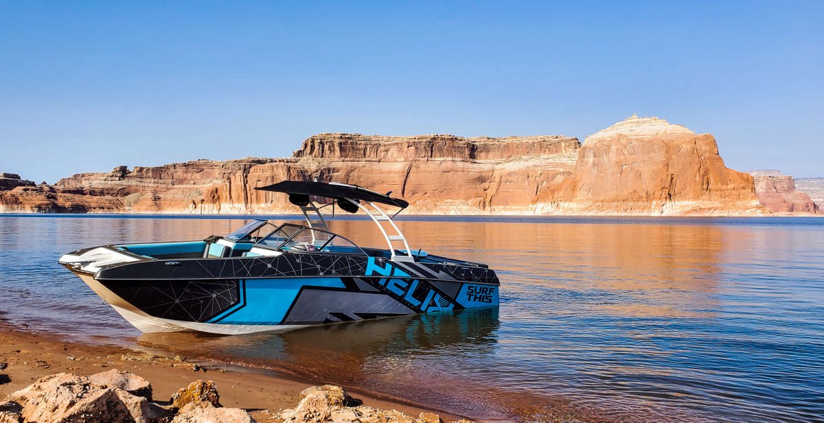helixboats's tweet photo. The newest boat in the HELIX family made its debut at Lake Powell! 🔥🤙🏼

Contact us today to build your very own custom Helix boat!

#helixboats #wetsound #gatorstep #helix #lakepowell #customboat #paradise https://t.co/uTOtnIWvJh
