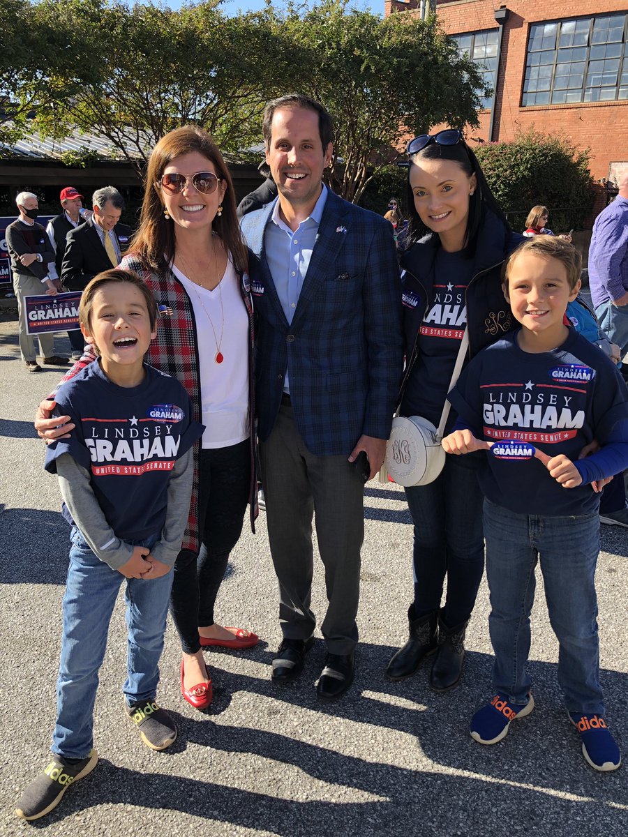 PamelaEvette's tweet photo. #ElectionDay is tomorrow and it’s more important than ever to re-elect @realDonaldTrump &amp; @LindseyGrahamSC — leaders who are committed to law &amp; order, securing our freedoms and keeping socialism out. If you value life, vote to protect it &amp; vote red tomorrow. #vote2020 #trump2020 https://t.co/ldmlkJUMHq