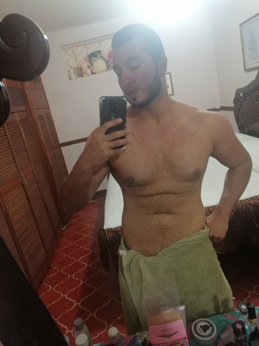 shhfc23's tweet photo. Recién horneados 🤭🔥❤️💪🏼💪🏼
#gainscheck
#beardtime https://t.co/UQlFZuvYFC