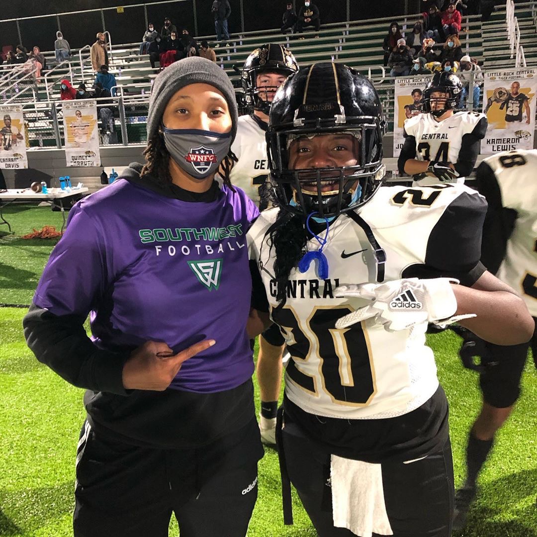 ✨ Tight End &amp; Wide Receiver India in Arkansas ✨

love to see WNFC athletes across the country representing &amp; showing up as strong role models for our next generation! 

we got your back, India! 💪❤️

#GotHerBack #GotHerBackWNFC
