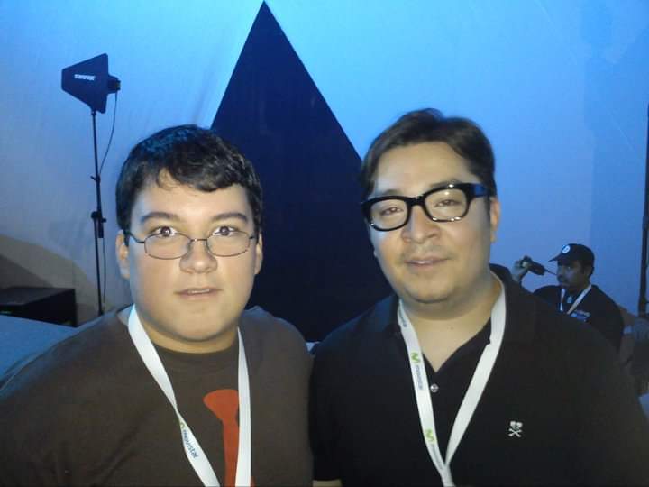 iStanGM's tweet photo. Chingos de jueves y sábados de @nerdcorepodcast, muchas revistas @atomix e infinidad de viernes viendo #AtomixLive. La neta el buen @akirareiko era una persona admirable en muchos aspectos y una persona que me sirvió de inspiración para varios proyectos en mi vida. QEPD https://t.co/FYuvx5HPkY