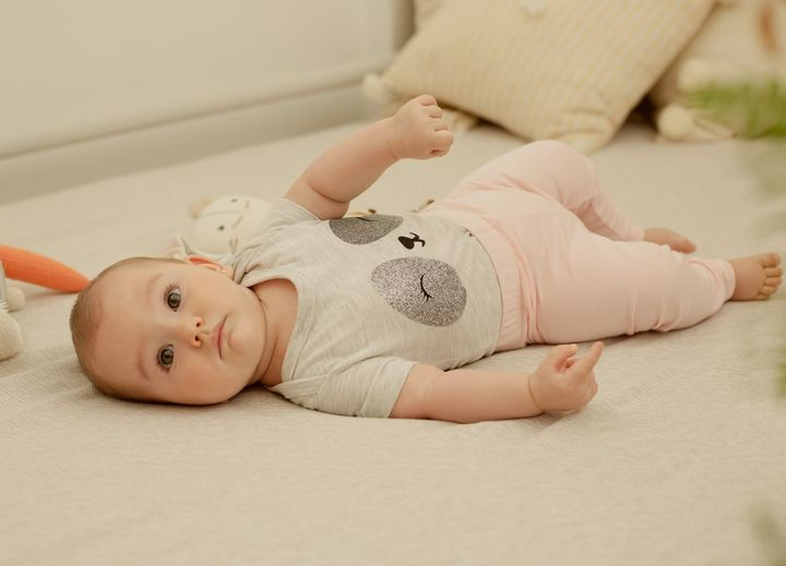 OFFCORSS's tweet photo. Comodidad, frescura y el toque más tierno… con prendas suaves, pensadas en la piel de tus bebés 🐼✨
➡️ Descúbrelas ahora en nuestras tiendas, catálogo de venta directa y tienda online offcorss•com ➤➤ https://t.co/ETQJvQVoGq
#OFFCORSS #ItsCoolOC #Hometastic https://t.co/190MVn32QS