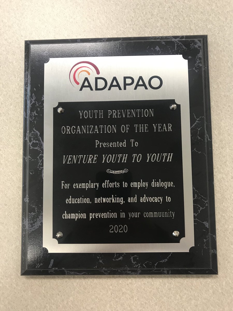 VentureY2Y's tweet photo. The Alcohol and Drug Abuse Prevention Association of Ohio presented Licking Valley Venture Youth to Youth with the Youth Prevention Organization of the Year! ❤️💙🐾 #y2y #ubu https://t.co/dsvuoSE54i