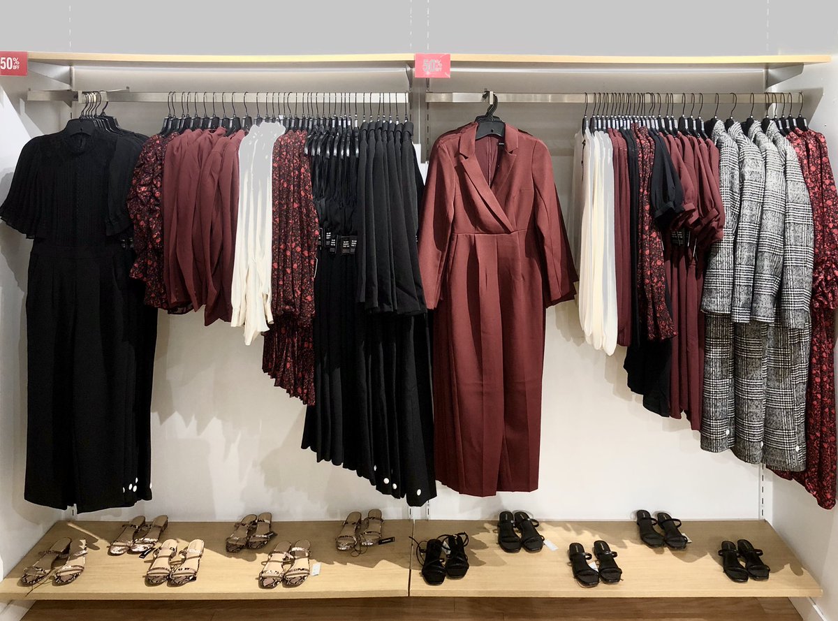 clintdenman37's tweet image. Just working on some November visuals today at work #PromoZone #IWorkAtExpress