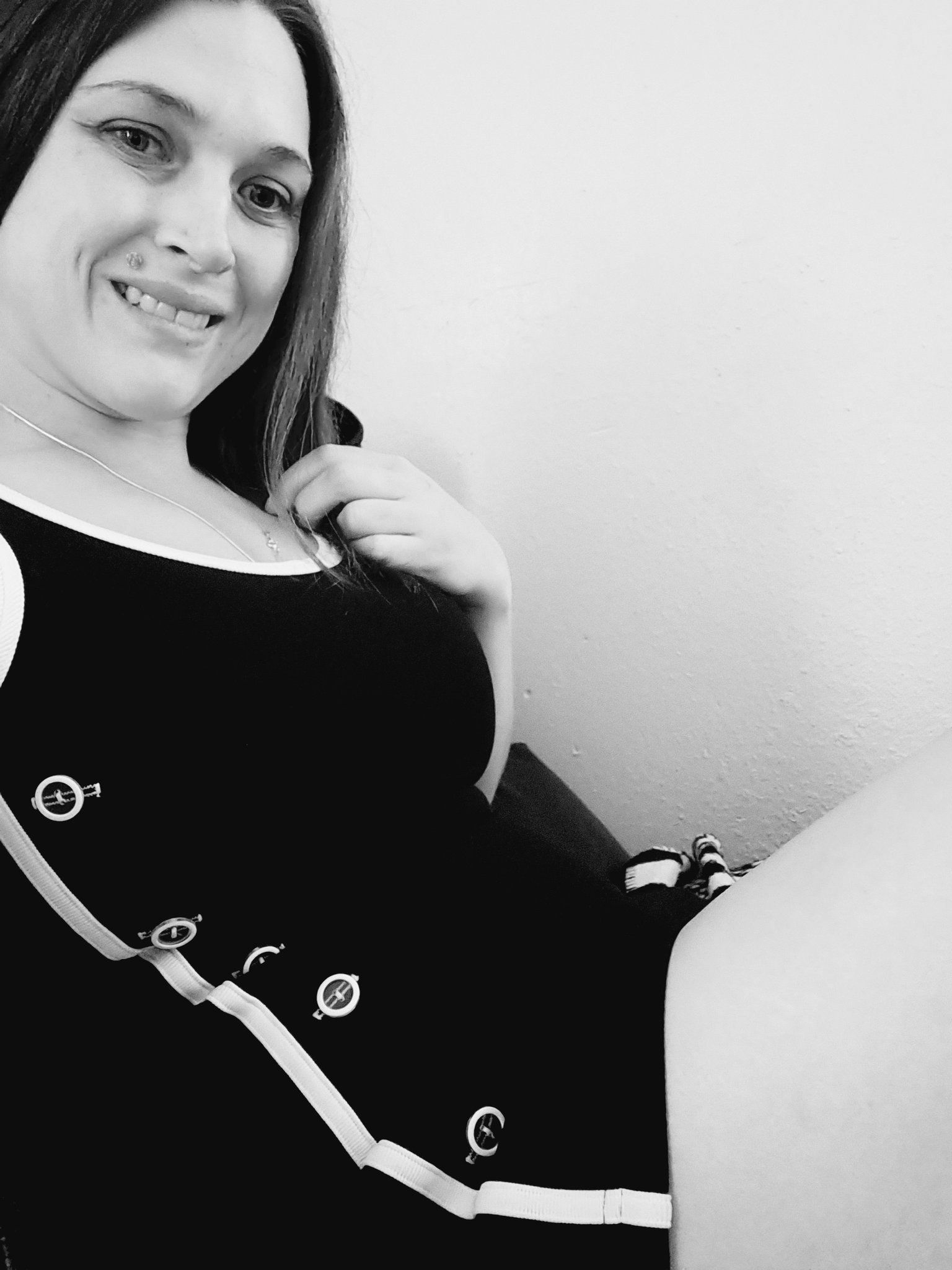 Come fuck me, I need taken care of 😊 https://t.co/rx9hDs2FRB