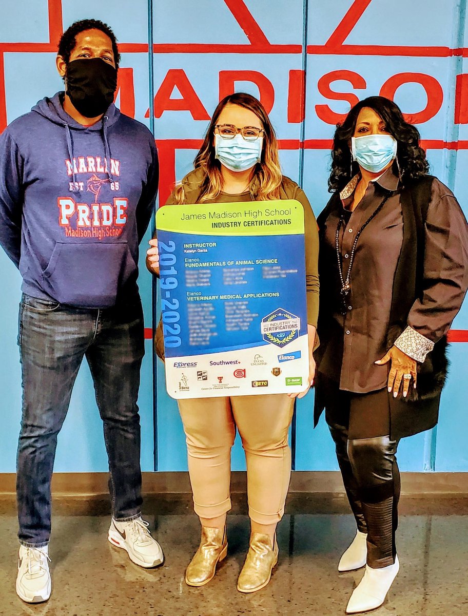 kparker14916's tweet photo. Madison High School in Houston ISD received their placard today from @iCEVonline recognizing the 2019-2020 certification earners. Congratulations to the students, administrators and teacher Katelyn Garza. @HoustonISD @ffa_madison @Elanco https://t.co/XM6xWv3yLv
