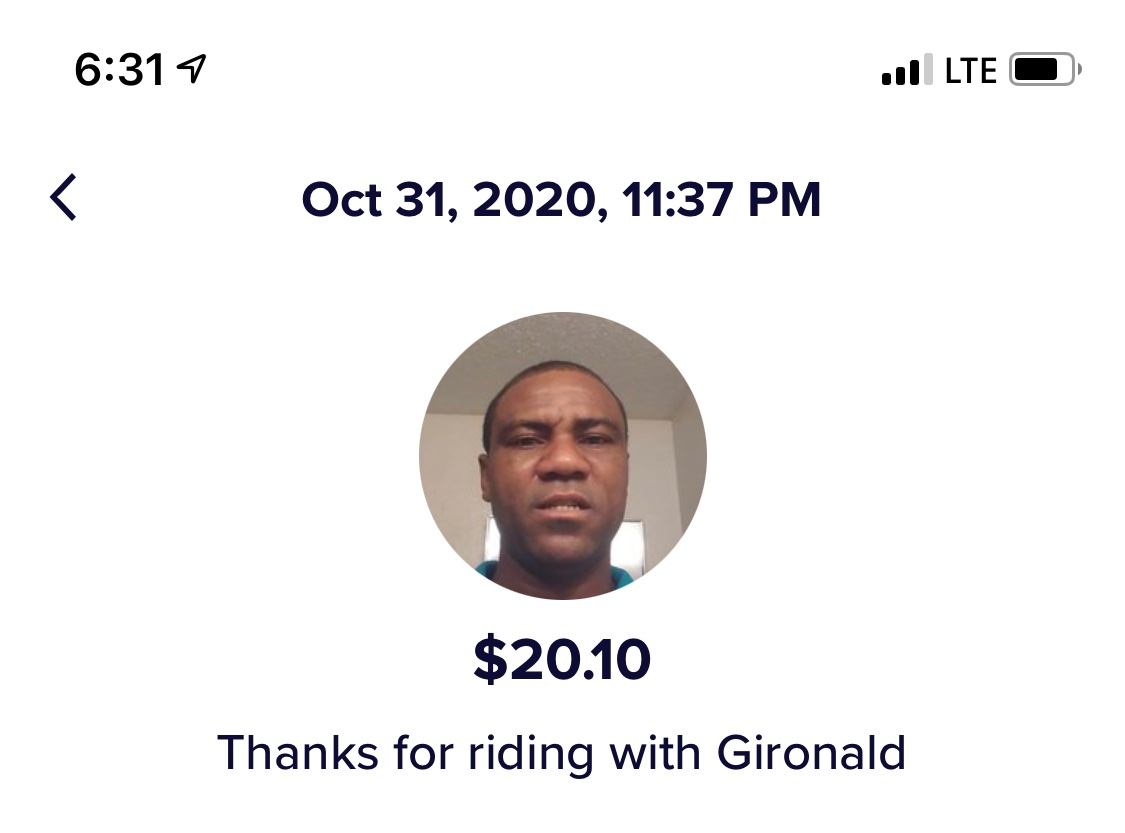 natychan1215's tweet photo. @lyft tell this asshole to give me my keys back #lyft https://t.co/SO0lo7yMws