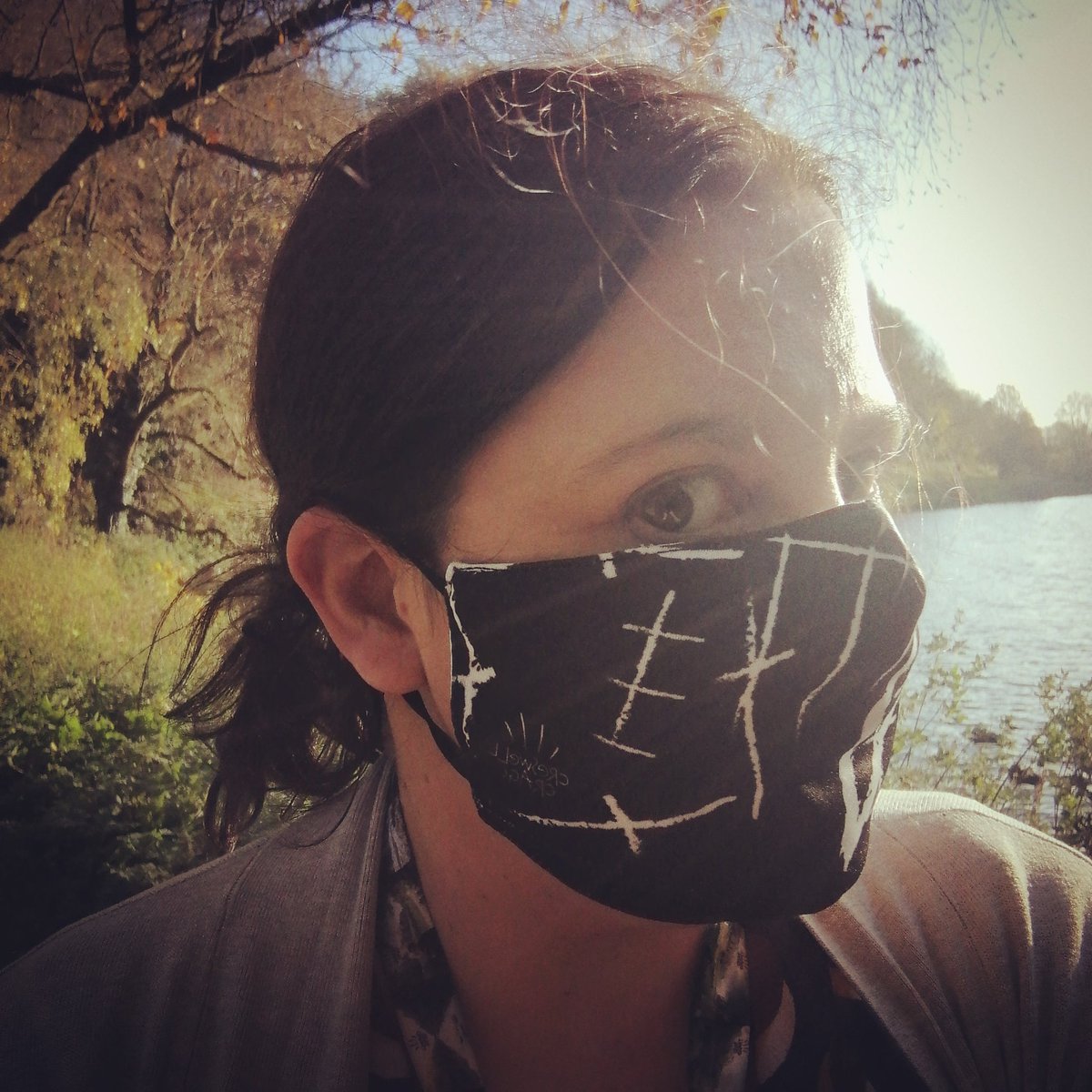 rsbuck's tweet image. Day 2 of #Museum30: Who am I?
I'm now Communications &amp;amp; Programmes Manager at @CreswellCrags. I started my museum career in a FOH costumed role at @JusticeMuseum because I love pretending I can time travel. I'm also a published writer &amp;amp; studying for an MA in English Literature!