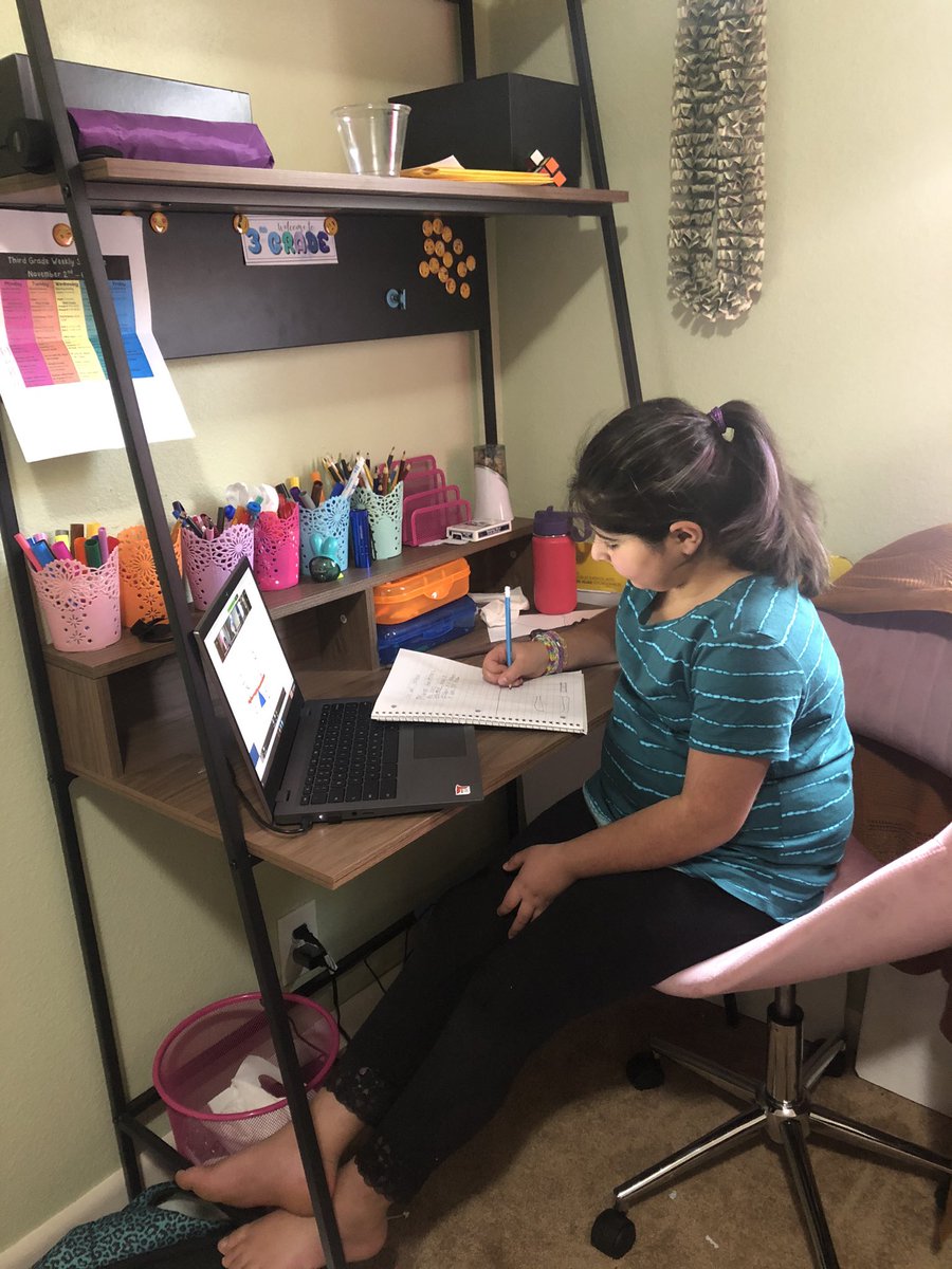 sukawt's tweet photo. Coming home &amp; seeing how engaged my daughter means the world 2 me! Thanks to the @PennyCreek_ES staff for communicating, &amp; finding ways to engage students! @EverettSchools https://t.co/o1ut9ngqS0