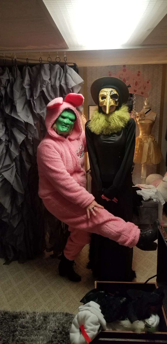 andi4233's tweet photo. Halloween 2020 🎃👻 https://t.co/7BnKjysyGs