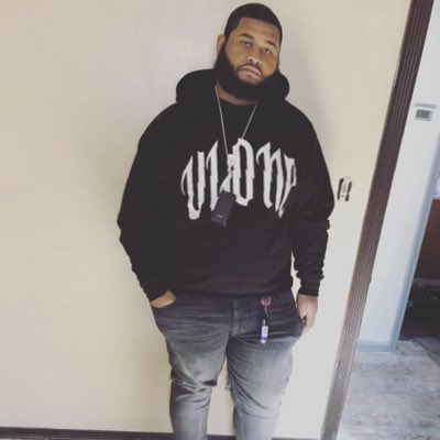 7milebunk_'s tweet photo. #NewProfilePic https://t.co/Vz5VmbSLdl