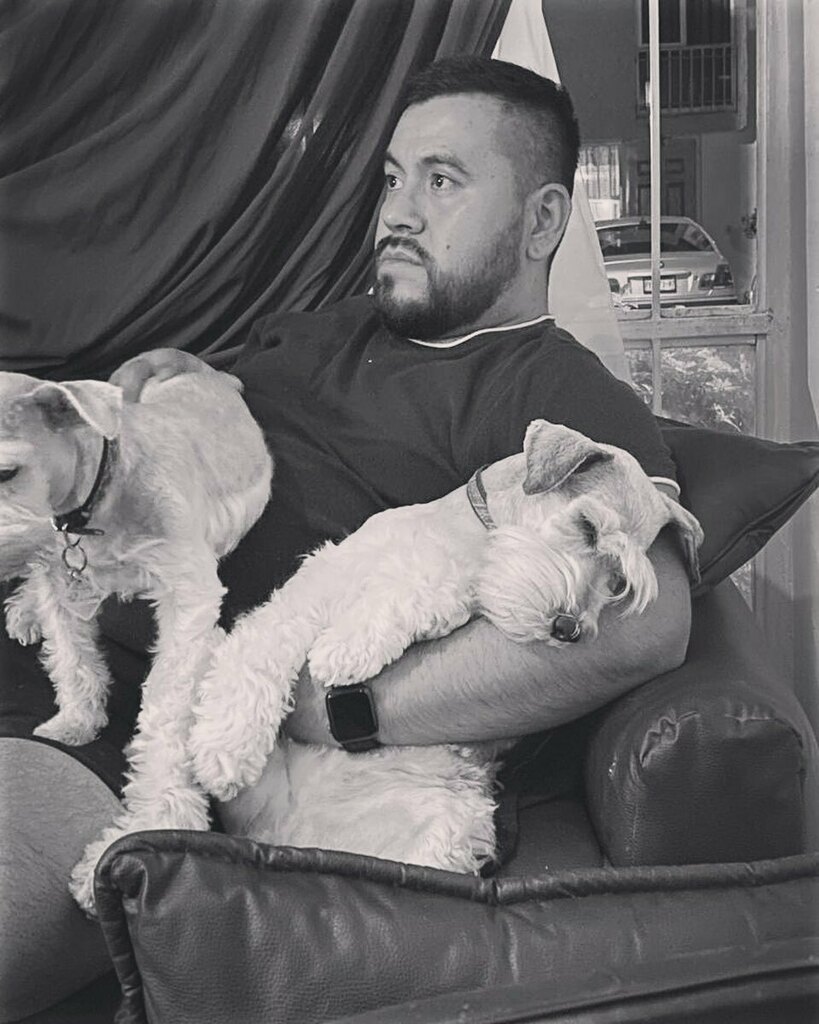 RobbieSoy's tweet photo. Seriously in love 😍🐶🐶 #dogsofinstagram #Perrijas #Instagay #instahappy https://t.co/E7a8rCEG4H https://t.co/1qd5hbHwsV