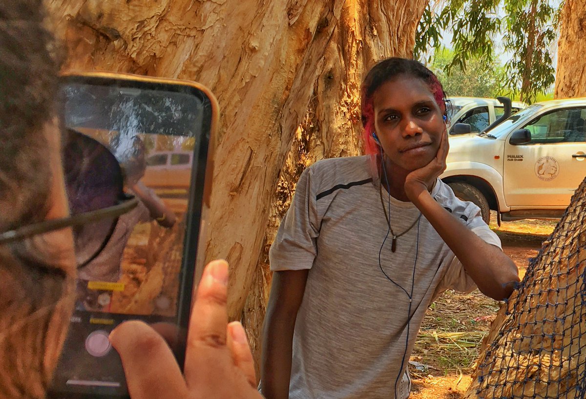 Great to connect with Anindilyakwa Arts last week to go over some cyber safety info and work on photography skills using mobile devices. It's always a balance - showing the potential of technology but also keeping in mind some of the pitfalls.. 📸📱🔐
#digitalinclusion