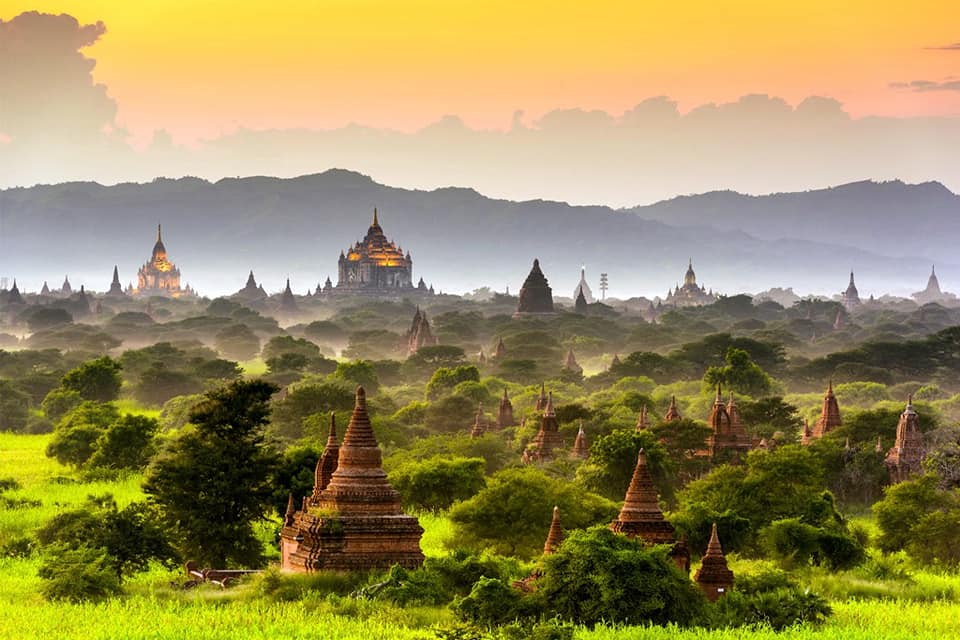 MyanmarTM's tweet photo. REALLY MISS TRAVELLING RIGHT NOW?
 ✈ 🚌 🚢 ⛵
Let’s explore some of the well-known tourist destinations in Myanmar through these breathtaking photos!!! ✨✨✨
“Stay Home, Stay Safe and Dream Your Future Destinations in Myanmar” 🇲🇲 ❤
#MyanmarBeEnchanted
#VisitMyanmarLater https://t.co/1km8Dwut79