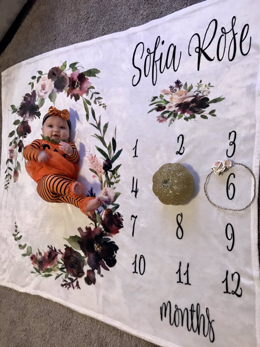 BryTheBee's tweet photo. 🧡 Six Months 🧡
Featuring big sis😍 We’re savoring every second w/ this sweet babe who found her voice & quite the personality this past month🥰 We’re obsessed with her and kiss on those chub cheeks DAILY!💋
#SofiaRose
#SixMonthsOld
#MonthlyMilestones
#CutestPumpkinInThePatch https://t.co/xOvjXcsF6Z