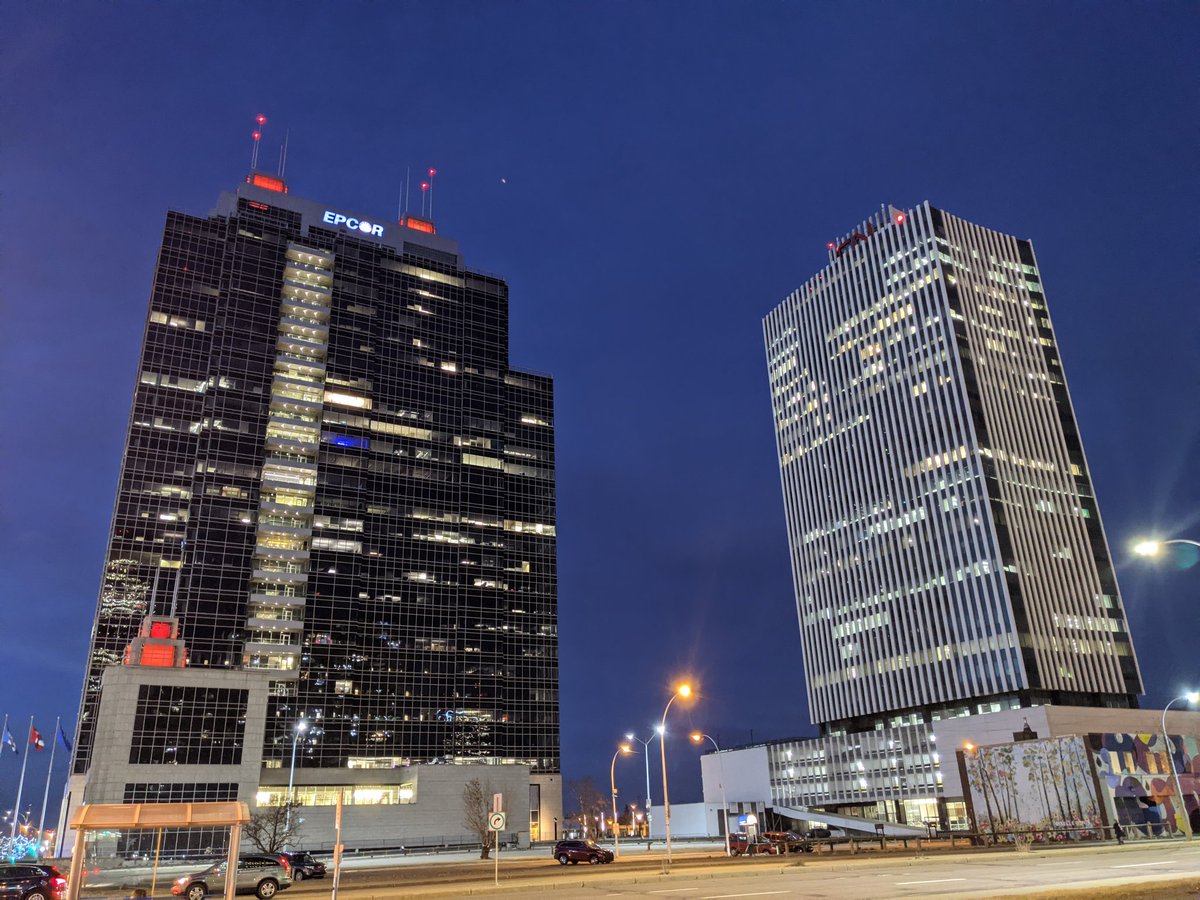 MisterOrimoloye's tweet photo. #YEG #Downtown #PixelNightSight #Epcor #CNTower https://t.co/0qqcSy6ZEz