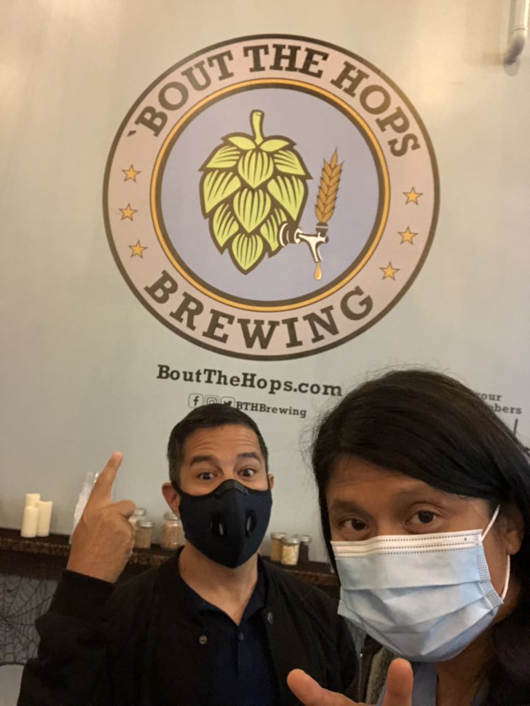 TheSocialFourum's tweet photo. Being a #jersey #podcast, we wanted to show our love for local breweries with a series called Brewpisodes! For Ep 1, check out our visit to @BTHBrewing! Great #beer flights and brews! #brewery #BeerOClock #Brewers 

https://t.co/QNIX3pi7ZS https://t.co/ubUxr9if6O
