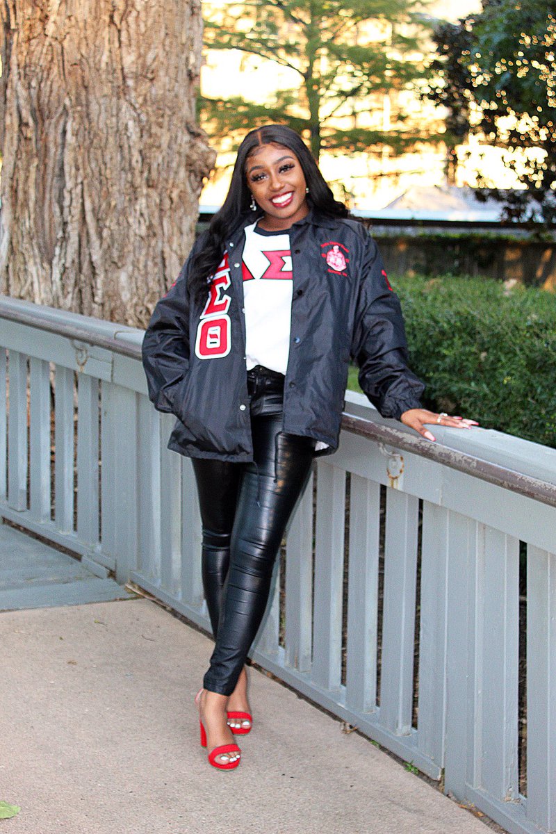 _taralee's tweet photo. My line won’t ever have to worry when Inde5tructible walks in🔺 #FallForwardWithZH #AOML #DST1913
#LiveFive #Fall20 https://t.co/sCnR1w3iFk
