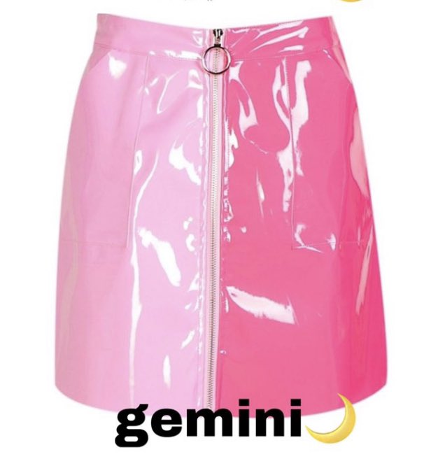 Emillyy_Rose's tweet photo. Brb buying this outfit right now https://t.co/xmIP75G7ev