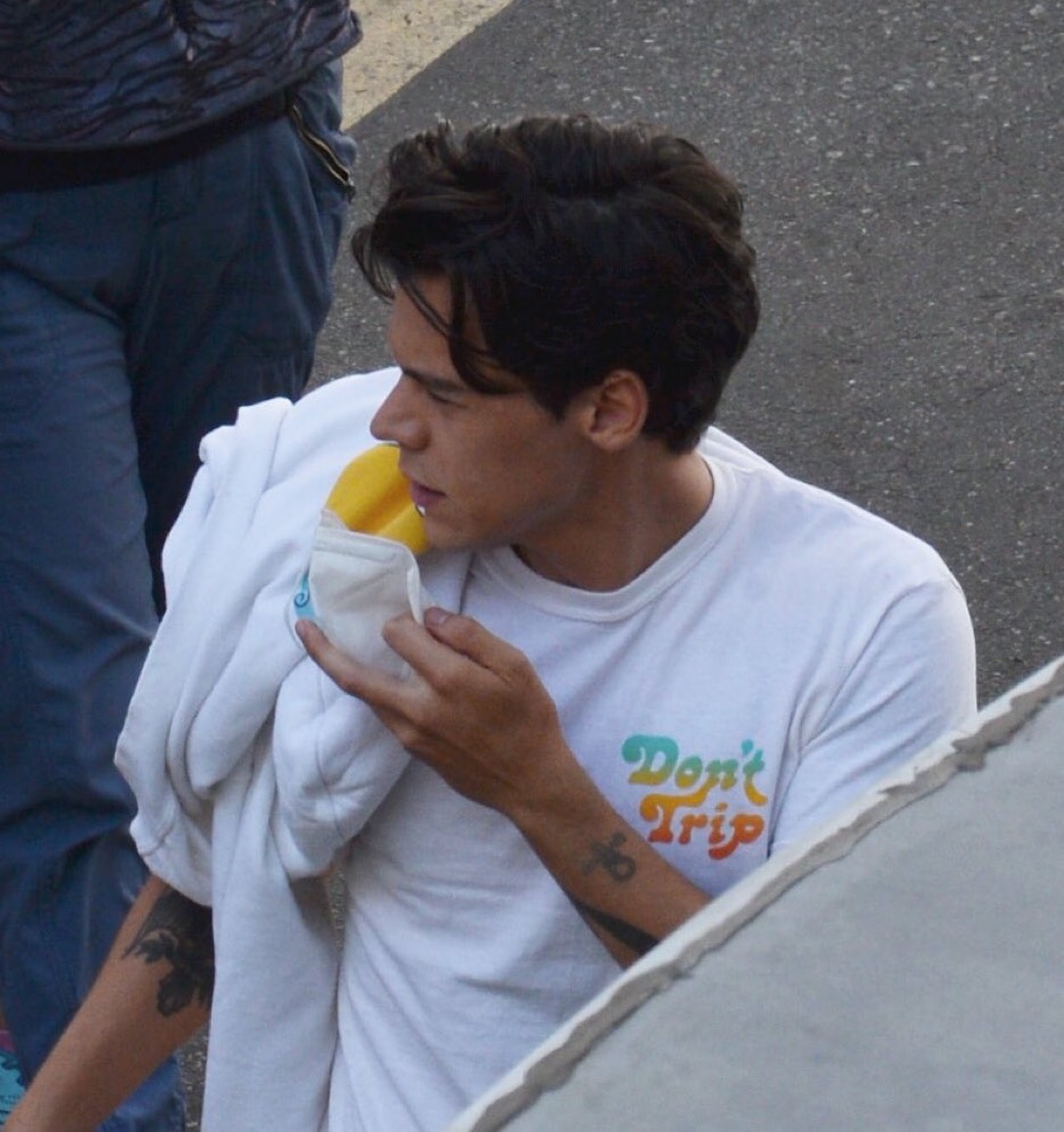 better93s's tweet image. harry styles short hair supremacy