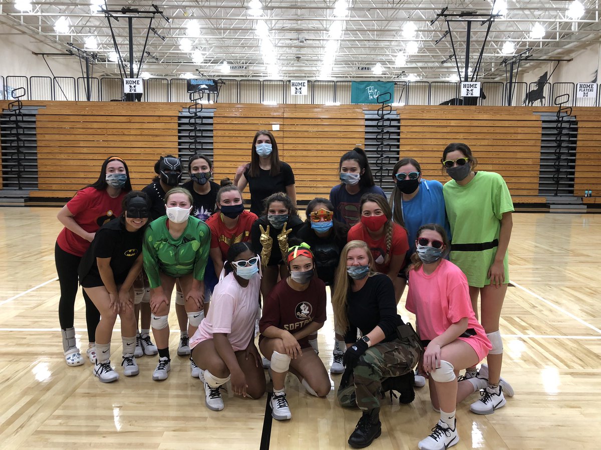 PMHSMavs_Vball's tweet photo. Homecoming week kicks off with a few Hero’s and Villains! 🏐🤙🏽#TEALISFORREAL #MAVPRIDE @PMHSMavericks https://t.co/tPO6vCsP6W
