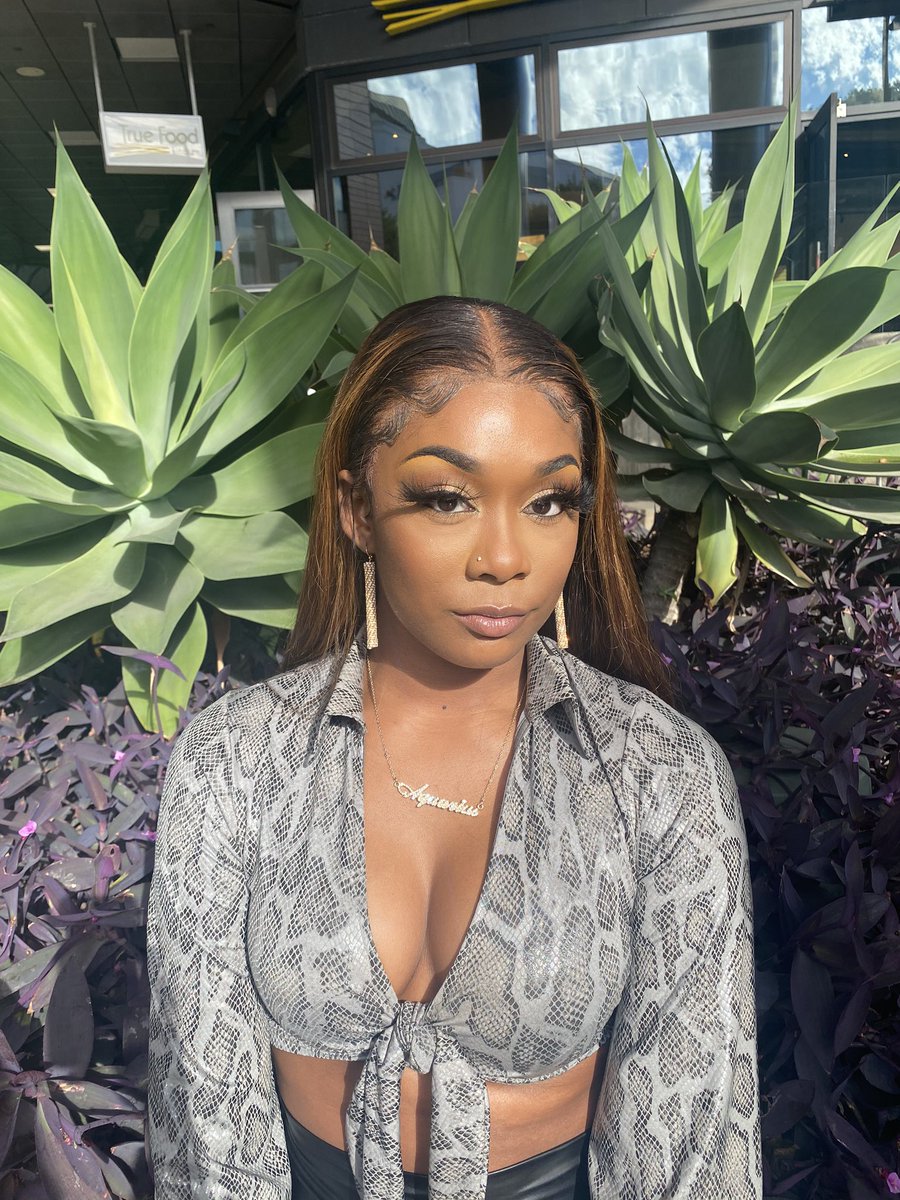 Pr1ncessambs's tweet photo. His prettiest flex 🐊🖤 https://t.co/O0H0MMwp8j