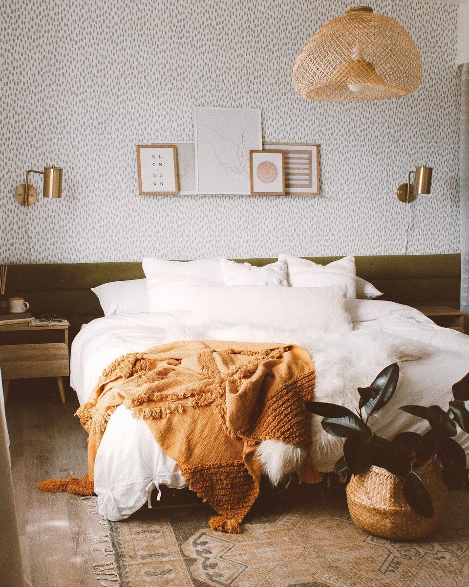 DesignsAnaMaria's tweet image. At Ana Maria Designs, we believe your bedroom should be your personal sanctuary ✨ Isn't this one just stunning? 😍
📷: @sweetbungalow