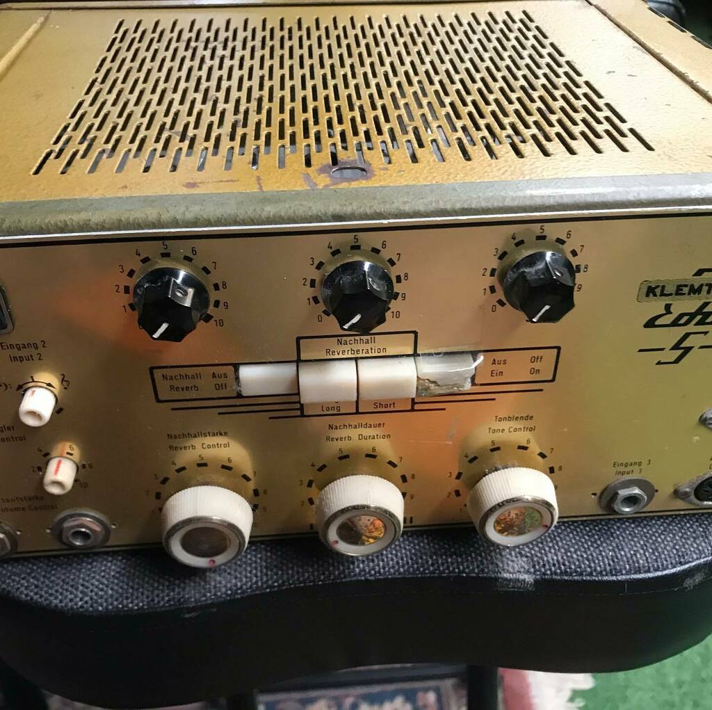 SurfGuitar's tweet photo. A very early Echolette tape echo. #echo #tapeecho #guitar #effects #guitareffects #surfguitar #instro #echolette #klemt #vintageguitar #guitarist #atlantics https://t.co/Ra3mNbCdni