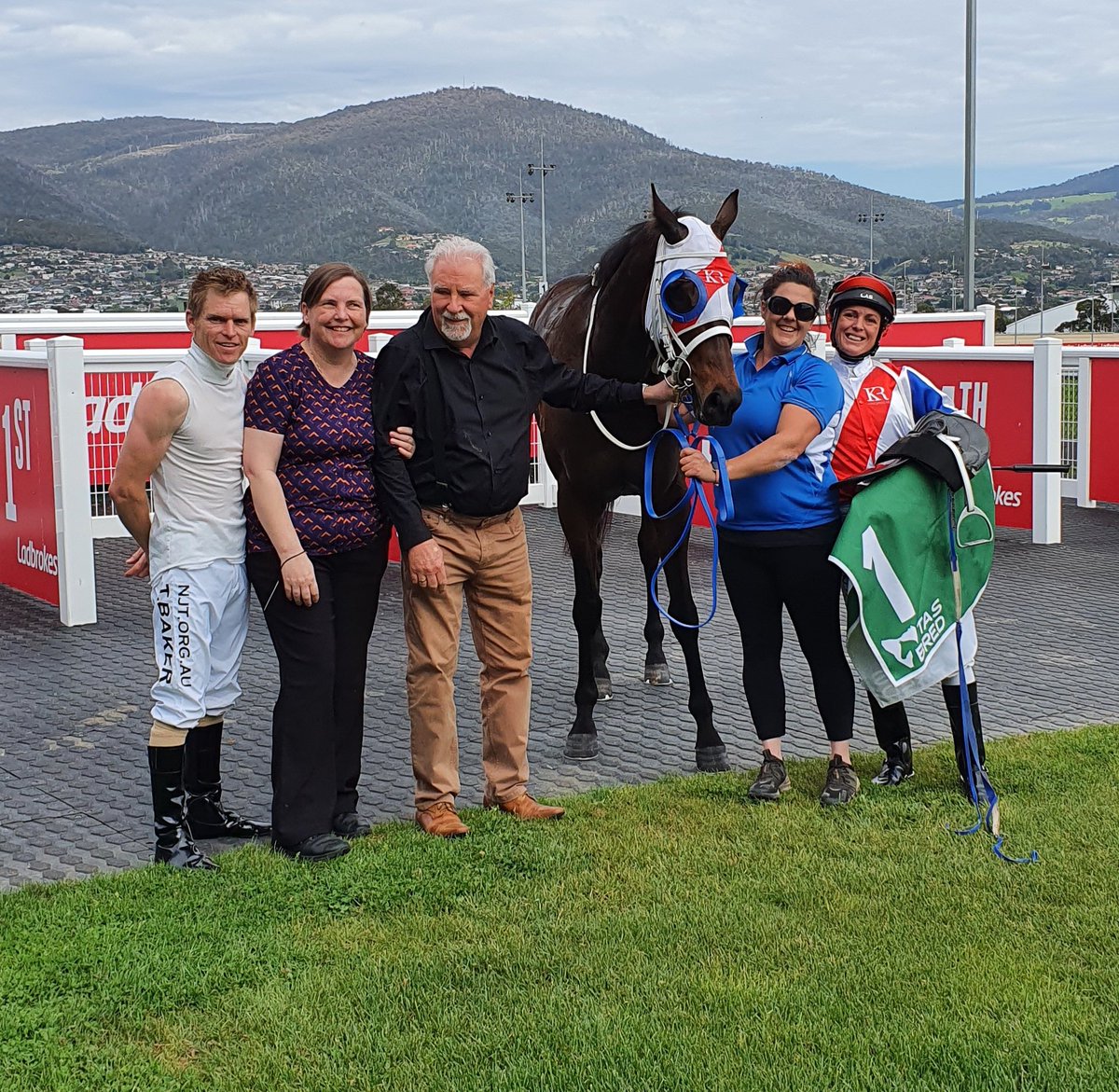 How about those grins!!! You Beauty..BANDINELLI salutes in the first at hobart. Reward for the teams effort with this one.. Massive Congrats to owners inc. <a href="/kirkupracing/">Kirkup Racing</a> <a href="/PeterJStaples/">Peter Staples</a>