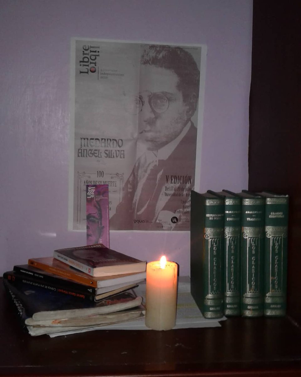AlinaManotoa's tweet photo. Estoy en vigilia para no dejar morir la educación en artes.
#UArtesResiste #SiVigiloNoMuere #YoVeloLaEducación https://t.co/ctDRZ9AMmK