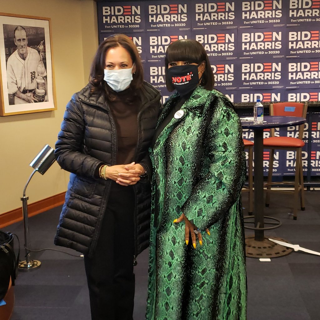 MsPattiPatti's tweet photo. It was wonderful being able to show my support for @JoeBiden and @SenKamalaHarris in my hometown of #Philadelphia tonight! We're in the home stretch so make sure your voice is heard! #Vote #BidenHarris2020 https://t.co/hqTLvEBghQ