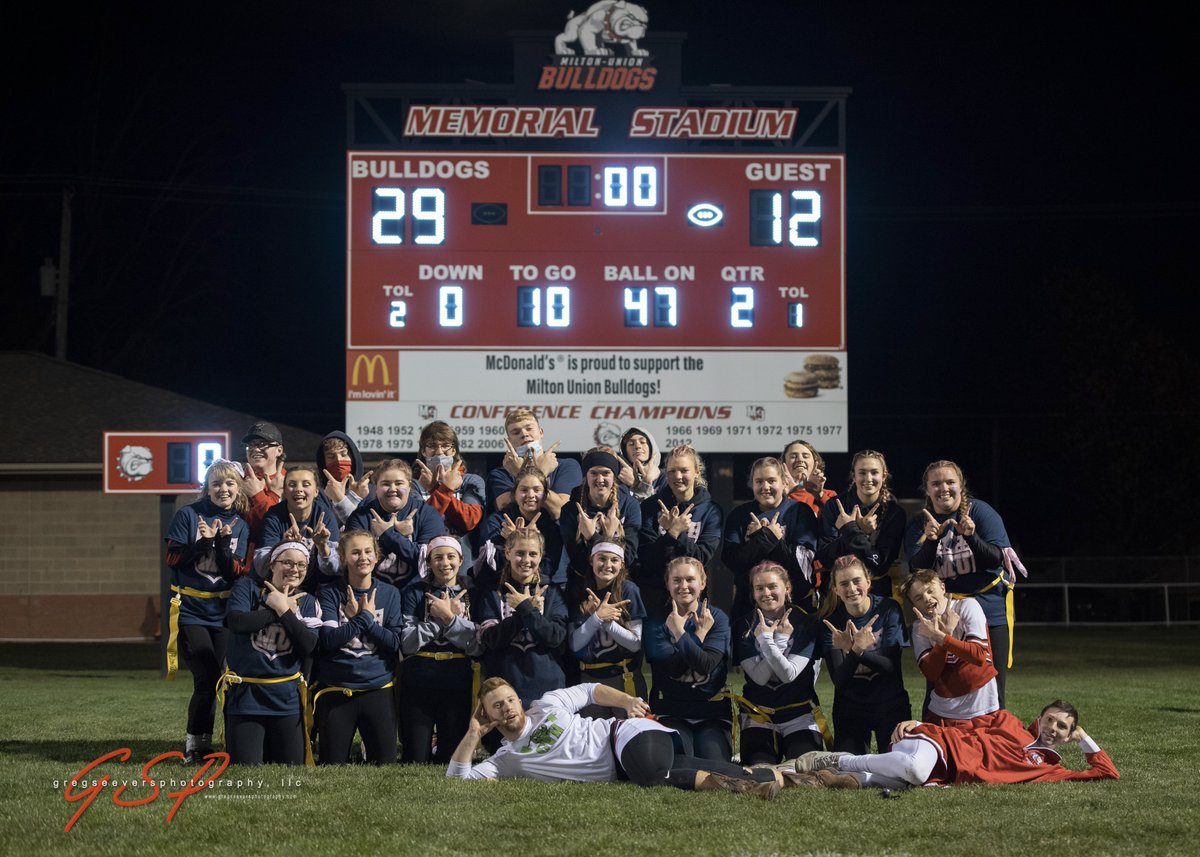 gseeversphoto's tweet photo. Bulldog Seniors claim victory in the 2020 Bulldog Powder Puff game! @muhs_section @MU_Bulldogs  

....game photos coming soon! https://t.co/3dTAXUhsbq