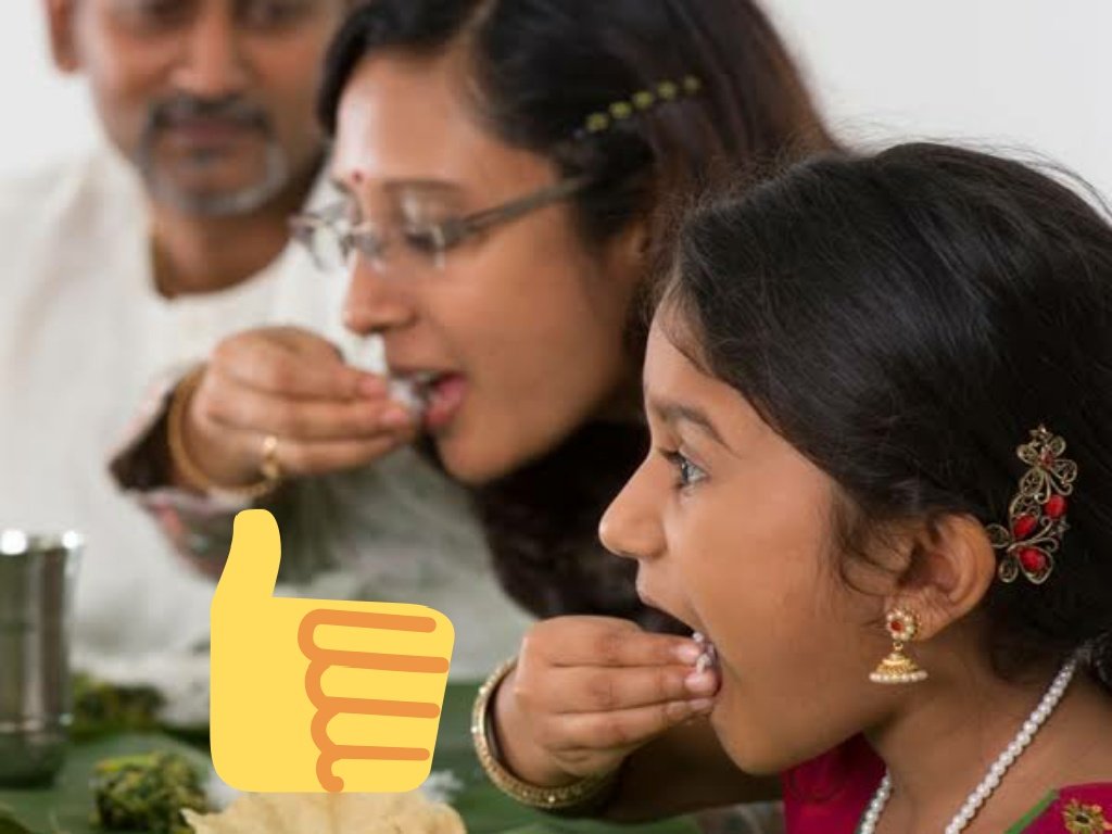 Можно кушать руками. Прием пищи в Индии. Индийцы едят руками.