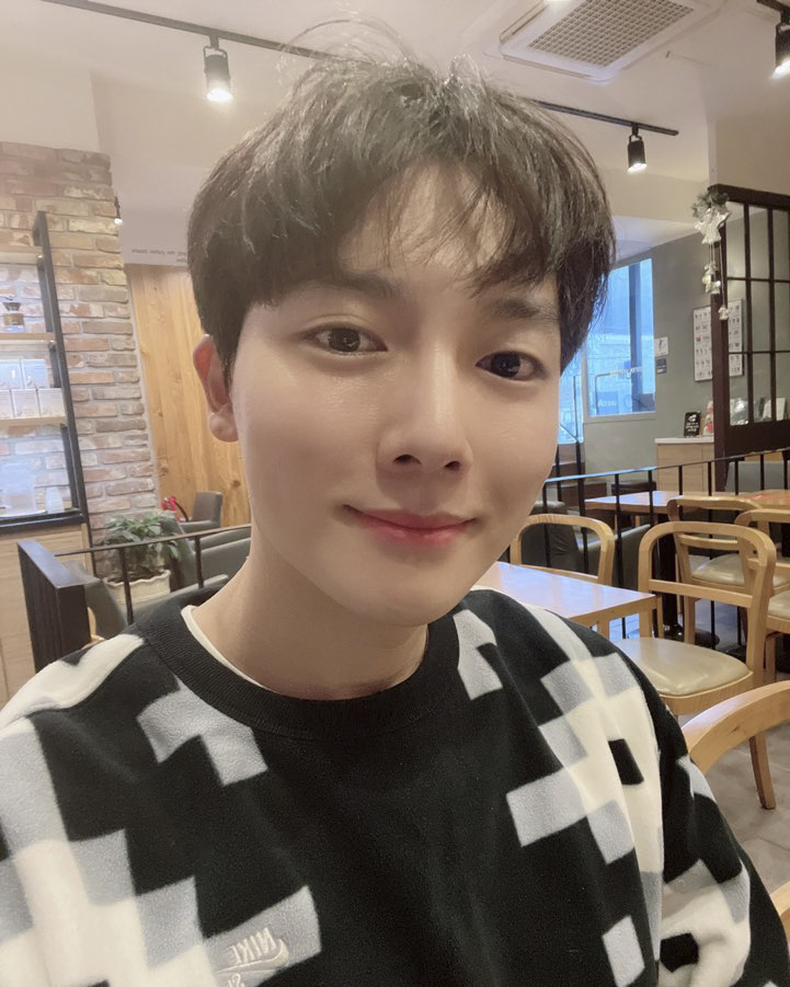 Ent_Polaris's tweet photo. [이우종]

잠시 후 오후 2시!
우종 배우가 출연하는 연극 <BEEP:비프>
프리뷰 티켓 오픈이 진행됩니다 🙌

우리 곧 만나요 🥳

🖇 https://t.co/qFhXe9lJWu
🖇 https://t.co/oDaXB080HX

#이우종 #연극 #비프 #유진 https://t.co/UY3HDjSGsA