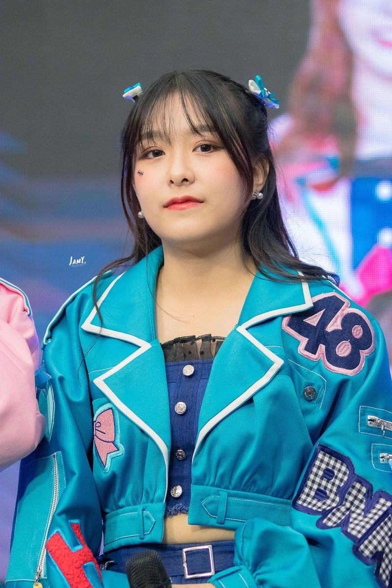 48Jamy's tweet photo. 💙 #MewnichBNK48 #BNK48 #Jamy48 #SamePsK https://t.co/eGlyusGu3t