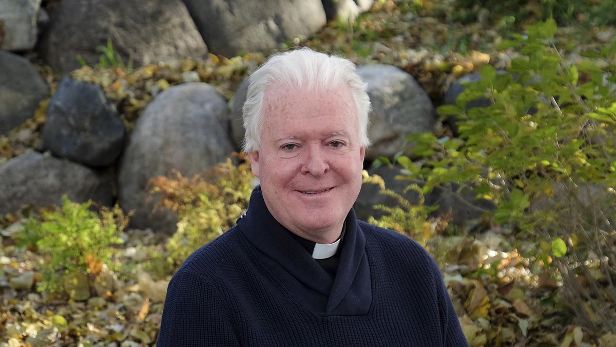 Pax Christi EP tweet media