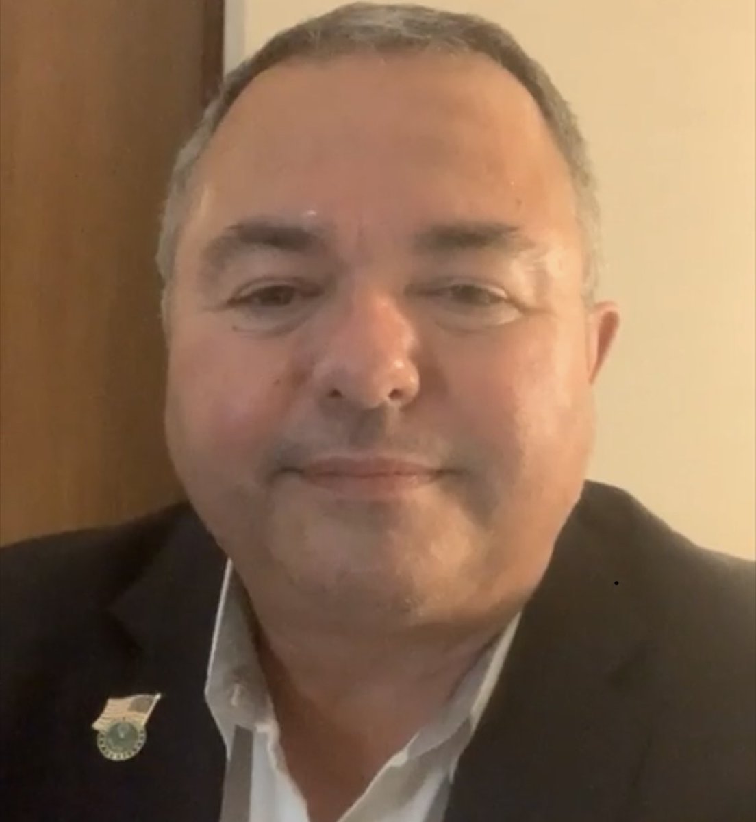 LorenCulp's tweet photo. Loren Live Election Eve
I need YOUR help Fighting for every Vote!
Click events tab on Culpforgovernor for tomorrowβs election night Victory Protest/Rally in Tenino.
Please share this LIVE. Thank you for your support.
#culpforgovernor #culp2020
https://t.co/07TEuiLOWK https://t.co/Gc2e4U0VPq