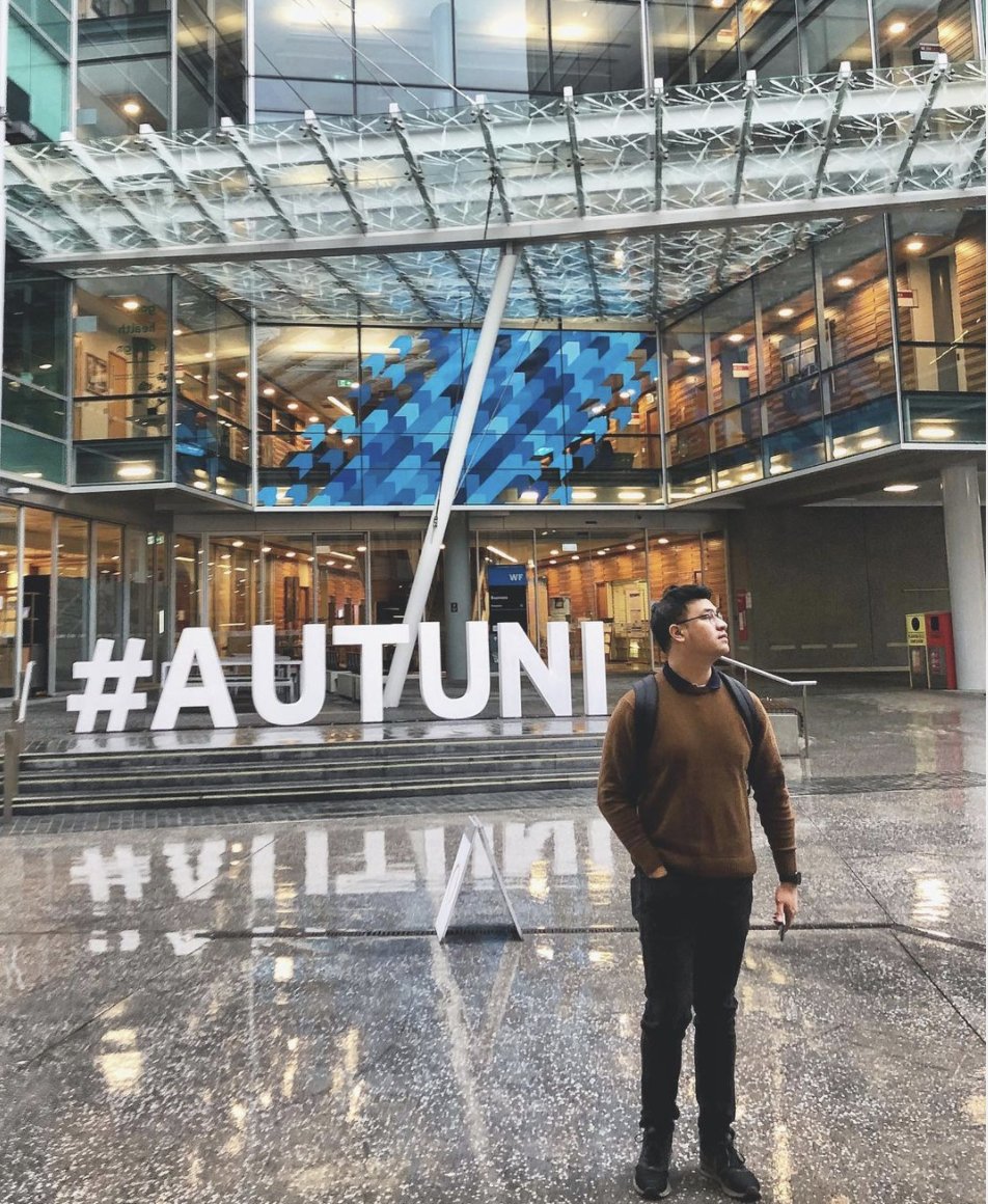 As we get closer to wrapping up the year, don't forget to take a moment to reflect how far you've come. 👣🤳🏻💫