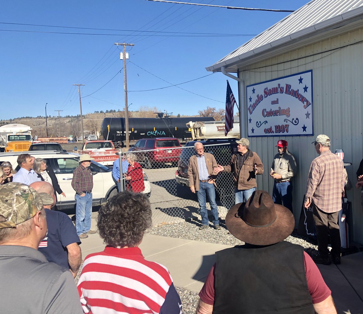 Team Daines tweet media