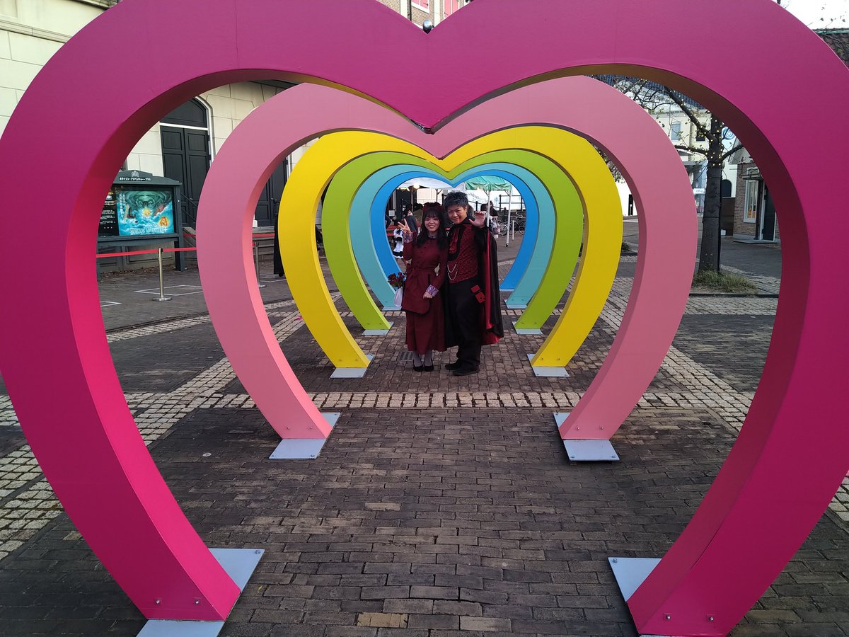 lemonloveJ's tweet photo. 外国人が撮ってくれた🤩
#ハウステンボス https://t.co/Yv9zM3etsI