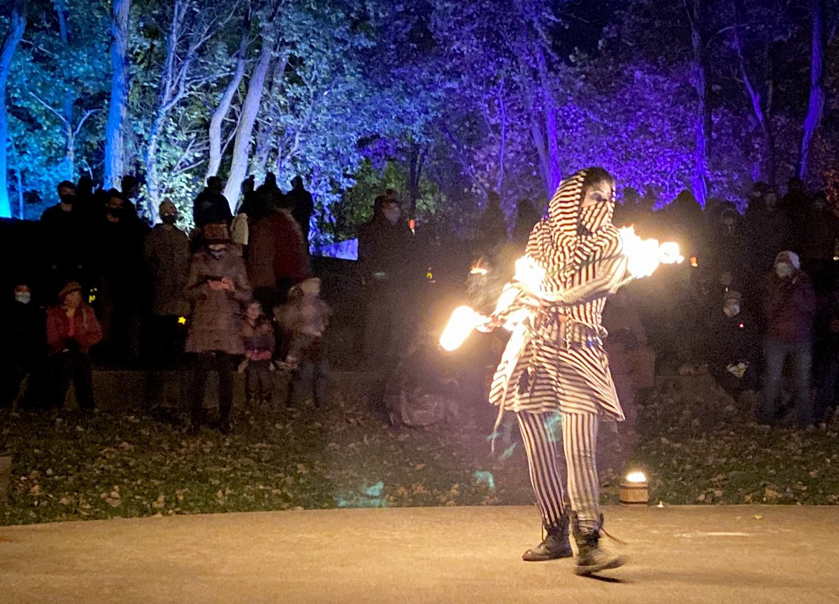 stephaniehearit's tweet photo. Sunday night at All Hallows’ Illumination of Frog Island in Ypsilanti Mich. was a Jack O’ Lantern light up event. This event featured fire performers from Ypsi Spin Jam and music from Black Jack &amp; the Carnies. #WSUpj #Comm2280 #PJA5b #storytelling #photojournalism #mojo https://t.co/PdKgIbr9yG