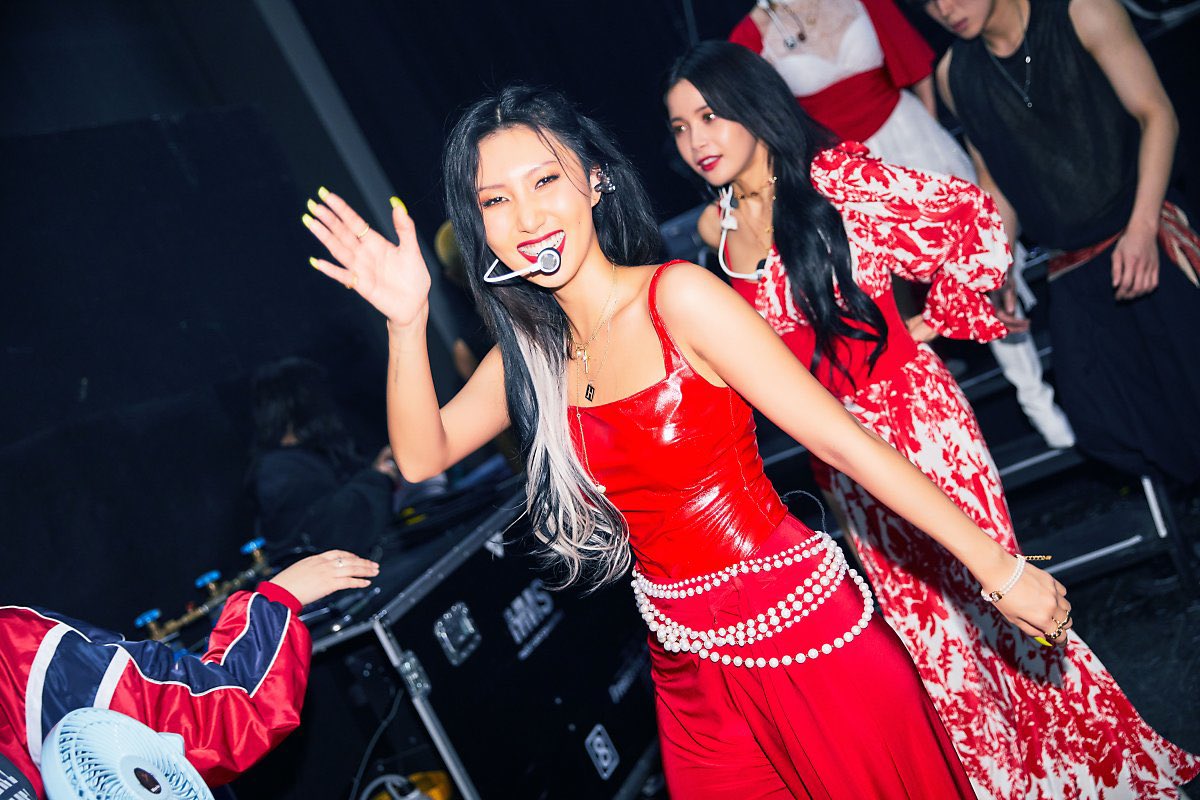 KIWIBYUL's tweet image. THIS IS IT, THIS IS THE LOOK

@RBW_MAMAMOO