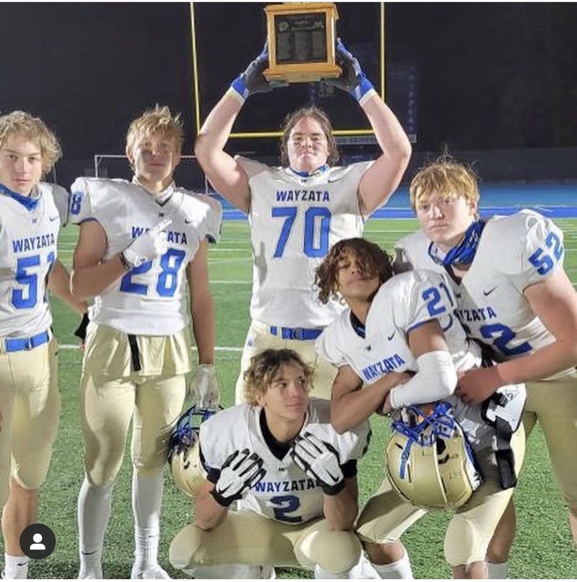 Sophomore Varsity boys hoisting the bell !!!