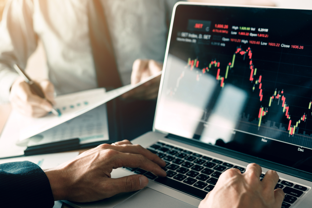 Straive_'s tweet photo. For an Alternative Assets industry leader, we developed a system to keep the investor, deal, fund and other information from various sources, accurate and updated. https://t.co/XIpOWx5gca 

#spiglobal #alternative assets #FSO #financial services https://t.co/5UHQ5n0bF3