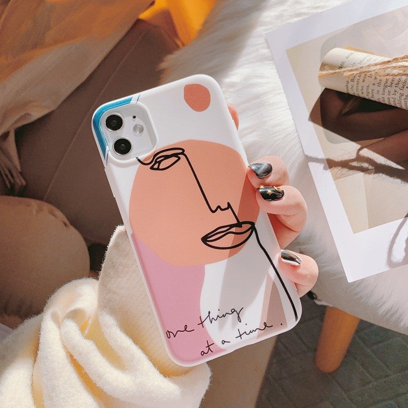 aulitecase's tweet photo. Jealous betul min dengan iphone, casing diaorang cantik cantik bethol eh 😭 min kalau pergi diy eii geram je duduk kat tempat casing tu. Tapi sekarang min tak jealous dah, Min pun dah boleh pakai casing macam iPhone. Nak tahu  rahsia baca thread sampai habis okay 😚 https://t.co/BBrB1FfHKG