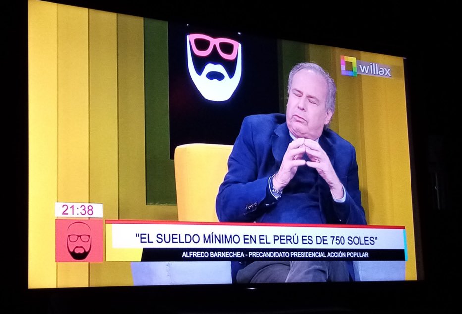 contracultural's tweet photo. -¿Cuánto cuesta un kilo de arroz?
-7 euros https://t.co/zKWH7intLC