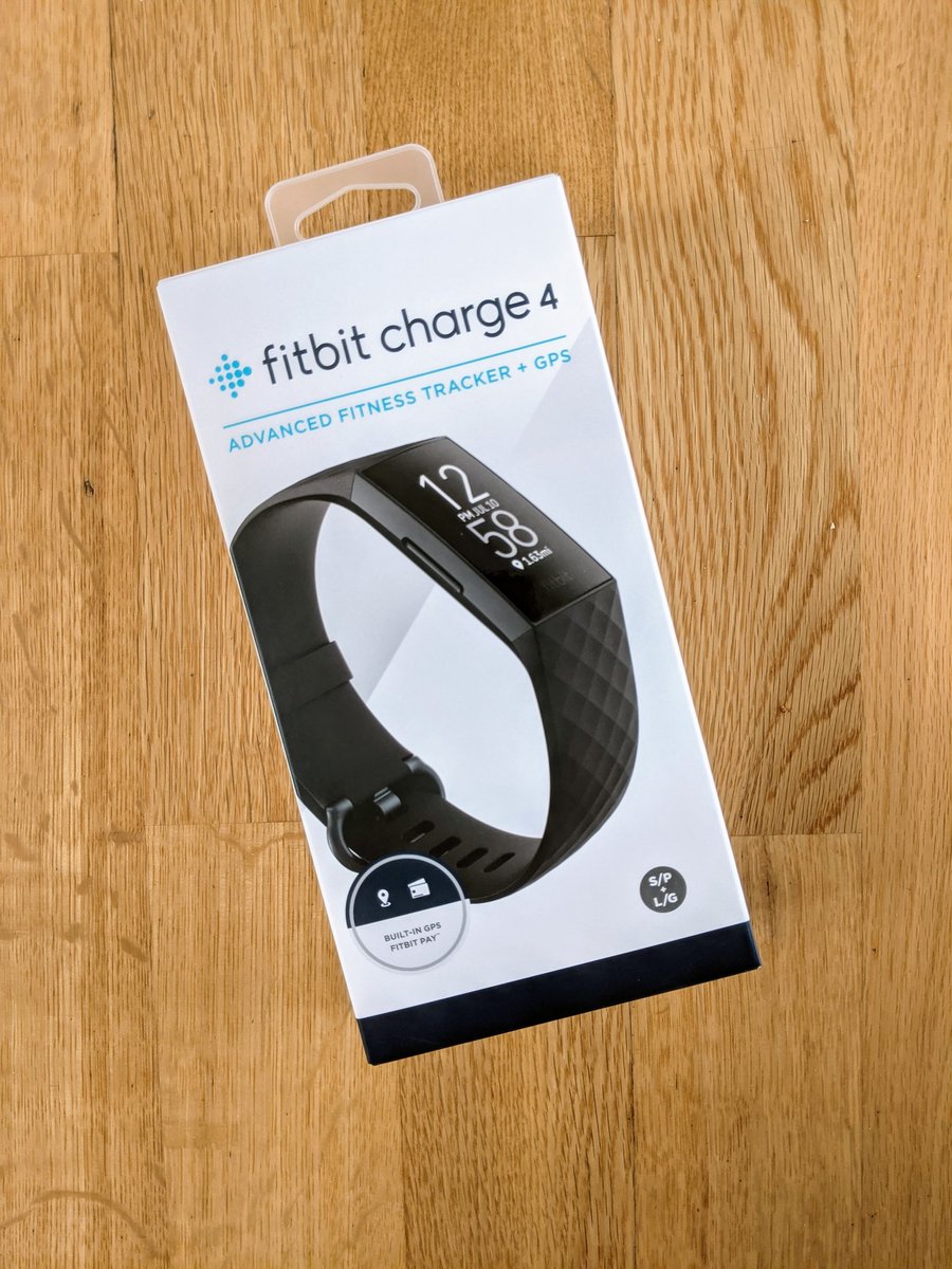 roger2hk's tweet photo. The Fitbit welcome kit has finally arrived after 5 months 👏🏻 https://t.co/VQLlB1NjVu