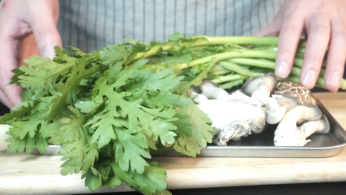 CookKim14's tweet photo. https://t.co/5xaDRGYoUk
스키야키 레시피 韓国人が家で作って食べる、す���焼き how to cook sukiyaki
#스키야키 #소고기스키야키 #스키야키레시피 #스키야키육수 #스키야키만들기 #스키야키소스 #sukiyaki #sukiyakirecipe #sukiyakirecipejapanesestyle #すきやき #すき焼き #すき焼きの作り方 https://t.co/k8yyhR5c7t