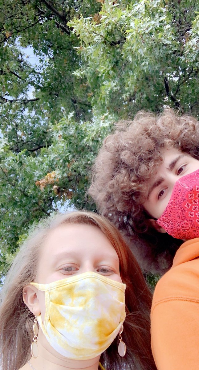 OOrtense's tweet photo. happy birthday to my mf best friend! i’m so blessed to call you mine. thank you for everything 🥺😚😚 https://t.co/3S3Rf0AELU